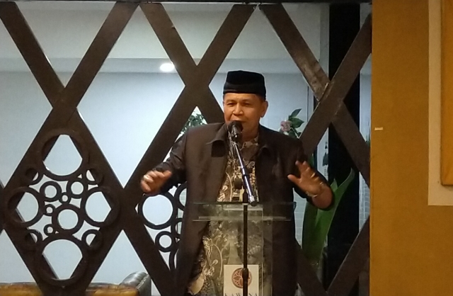 Ketua DPD LPM Kota Padang Irwan Basir, SH, MM Datuak Rajo Alam.