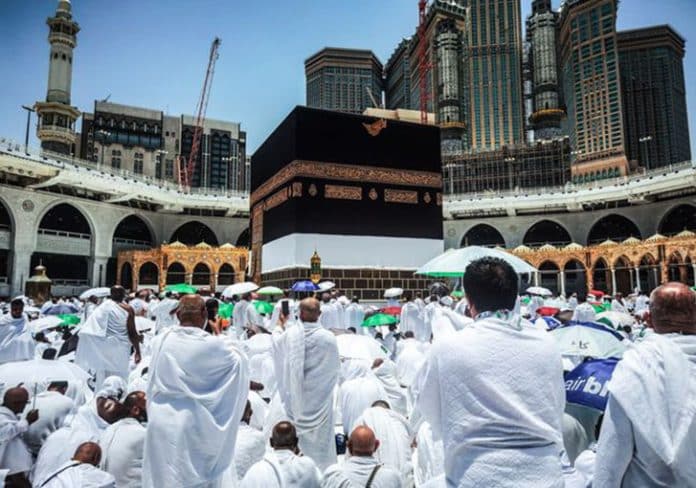 Total jemaah haji yang telah meninggal dunia sampai saat ini mencapai 22 orang. Total jemaah haji yang telah meninggal dunia sampai saat ini mencapai 22 orang.