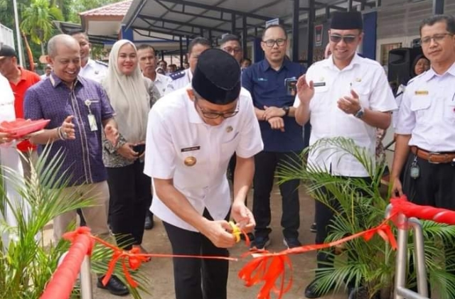 Wali Kota Padang Hendri Septa meresmikan gedung Sistem Layanan Rujukan Terpadu (SLRT) Bundo Kanduang Kantor Dinas Sosial Kota Padang, Rabu (10/1/2024).