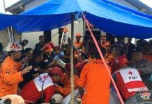 Tim gabungan Basarnas Cianjur, Provinsi Jawa Barat, berhasil mengevakuasi 4 orang korban yang jatuh ke dalam sumur sedalam 20 meter dalam kondisi meninggal dunia setelah enam jam melakukan upaya maksimal, pada hari Rabu (6/3/2024) malam.