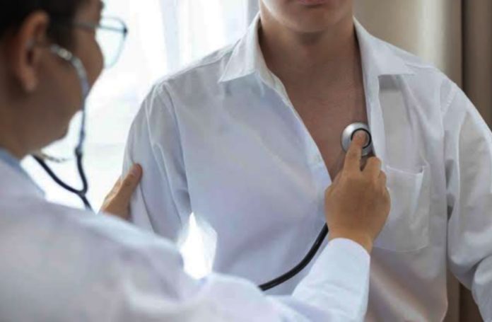 Meski sudah ada regulasi seperti Permenkes Nomor 67 Tahun 2016 dan fasilitas seperti Sistem Informasi Tuberkulosis (SITB), tujuh klinik di Padang dilaporkan belum menjalankan kewajiban tersebut. Meski sudah ada regulasi seperti Permenkes Nomor 67 Tahun 2016 dan fasilitas seperti Sistem Informasi Tuberkulosis (SITB), tujuh klinik di Padang dilaporkan belum menjalankan kewajiban tersebut.