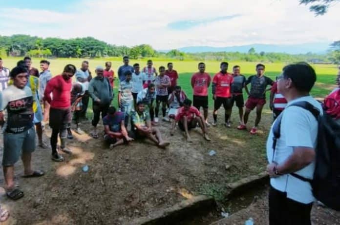 Pada Reses masa sidang II tahun 2025, Wakil Ketua Dewan Perwakilan Rakyat Daerah (DPRD) Kota Padang, Mastilizal Aye, SH tampil dengan cara yang berbeda dari biasanya.