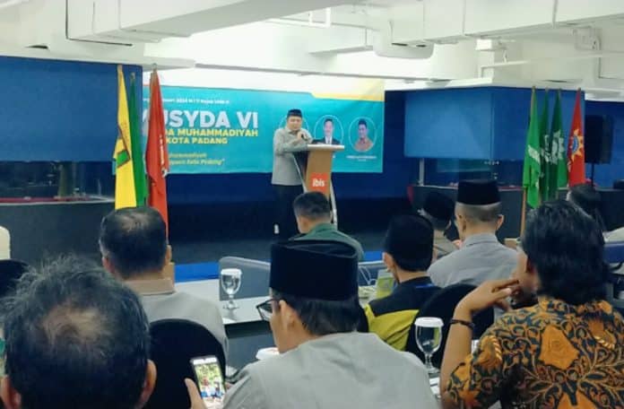 Ketua Pimpinan Daerah Muhammadiyah (PDM) Kota Padang, M. Fikar Datuk Magek, menekankan peran strategis Pemuda Muhammadiyah sebagai pelopor, pelangsung, dan penyempurna perjuangan Muhammadiyah.
