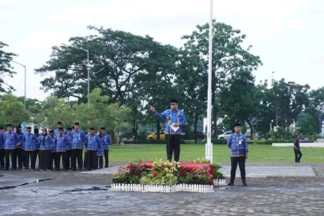 Komitmen Andree Algamar sebagai Pj Wali Kota Padang dalam meningkatkan kinerja dan disiplin ASN, yang menjadi pilar utama menuju pelayanan publik yang lebih baik.