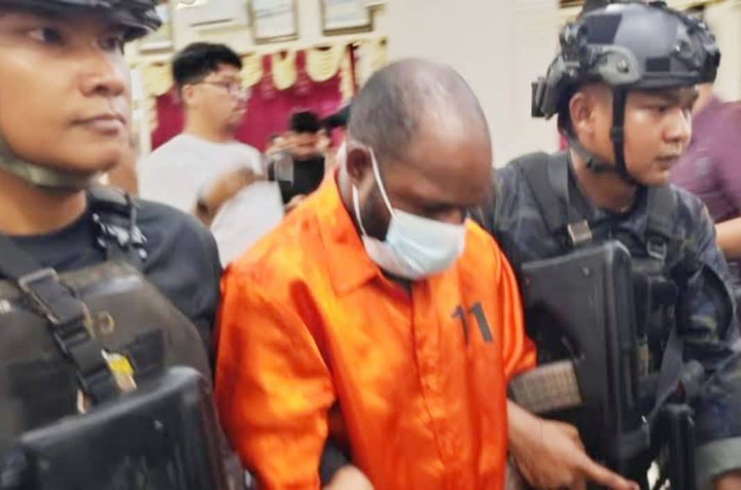 Penyelundupan dan pembuatan senjata api (senpi) rakitan ke KKB di Papua berhasil digagalkan. Sebanyak 7 orang ditangkap dari sejumlah daerah.