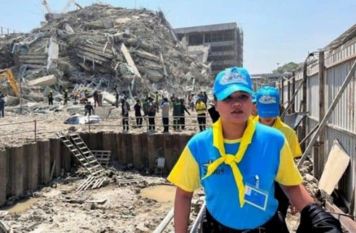 Gempa bumi dahsyat berkekuatan 7,7 magnitudo mengguncang Myanmar pada 28 Maret 2025, menyebabkan kerusakan parah dan korban jiwa yang signifikan di Myanmar dan negara tetangganya, Thailand.