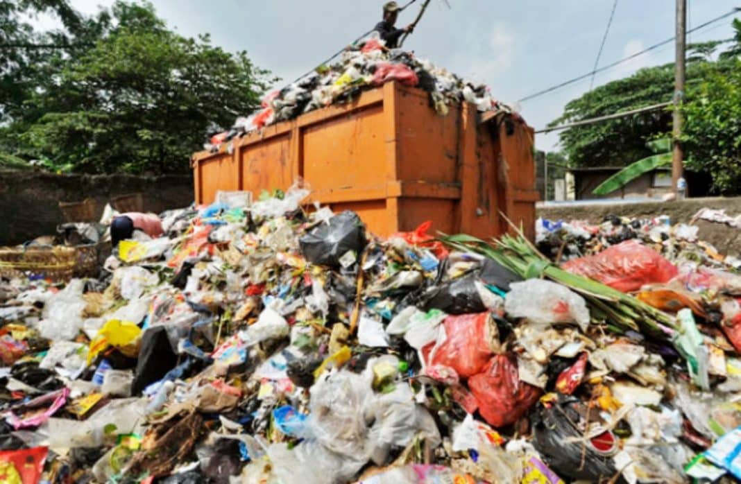 Pemko Padang menegaskan bahwa kenaikan retribusi tidak hanya untuk layanan LPS, tetapi mencakup berbagai aspek kebersihan kota secara keseluruhan. (Foto: Ilustrasi).