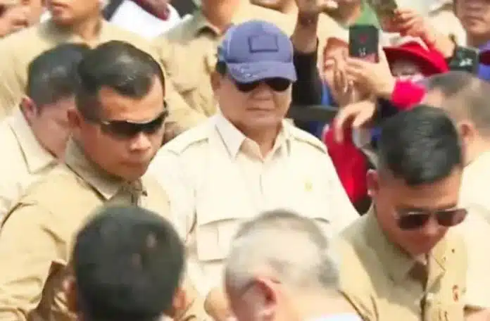 Langkah bersejarah, pengamat kebijakan publik dari Universitas Trisakti, Dr. Drs. Trubus Rahardiansah, M.S., S.H., M.H., menyambut positif inisiatif Presiden Prabowo Subianto yang menemui langsung perwakilan buruh pada peringatan Hari Buruh Internasional, pada Rabu (30/4/2025).