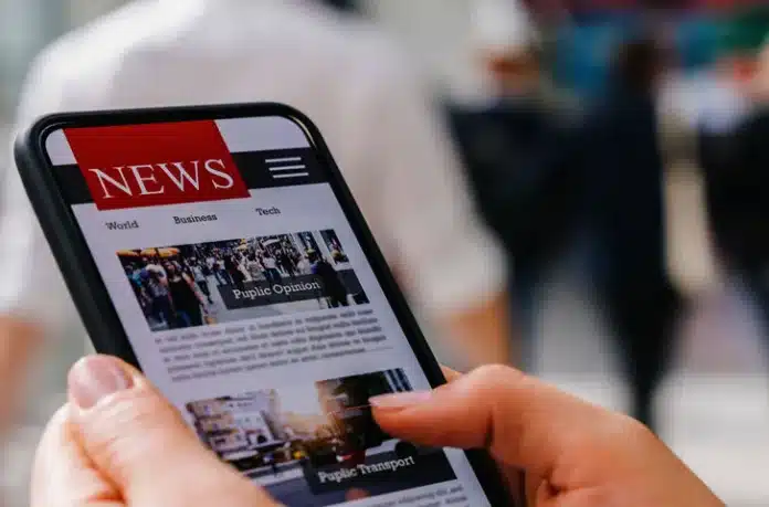 Transformasi digital dalam industri media telah membentuk ulang secara radikal cara kerja jurnalisme.