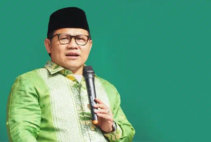 Dalam nada bercanda, Cak Imin mengaku “ngiler” melihat para wamen tersebut mendapatkan rangkap jabatan strategis ganda.