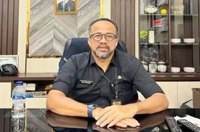 Kepala Dispora Sumbar, Dra. Maifrizon, M.Si, menyebutkan bahwa dinamika internal yang berlarut-larut telah menghambat roda organisasi dan pembinaan olahraga di daerah.