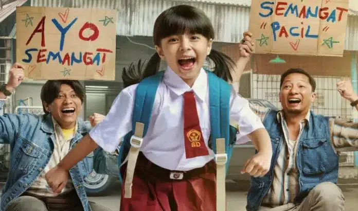 Cinta Tanpa Syarat di “Panggil Aku Ayah”, Bikin Penonton Menangis di CGV Padang Film keluarga garapan sutradara Benni Setiawan ini berhasil mengguncang emosi penonton dengan kisah mengharukan tentang cinta tanpa syarat dari seorang ayah yang bukan ayah kandung.