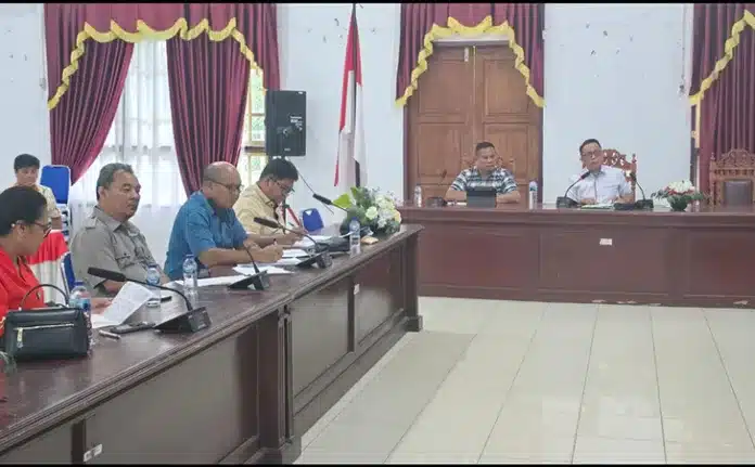 DPRD Kabupaten Kepulauan Talaud menyoroti isu krusial terkait pemerataan pembangunan dan efisiensi belanja daerah dalam pembahasan rancangan awal Rencana Pembangunan Jangka Menengah Daerah (RPJMD) 2025–2029.