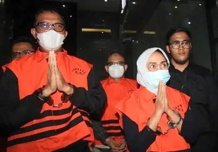 Kasus Korupsi Rp 1,25 Triliun, Eks Dirut ASDP Ira Puspadewi Dituntut 8,5 Tahun Penjara Mantan Direktur Utama PT ASDP Indonesia Ferry (Persero), Ira Puspadewi, dituntut 8 tahun 6 bulan penjara dalam kasus dugaan korupsi akuisisi saham PT Jembatan Nusantara (PT JN) senilai Rp 1,25 triliun.