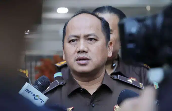 Kejagung Ungkap Pentingnya Pencekalan dalam Kejar Bukti Kasus Pajak Djarum Kepala Pusat Penerangan Hukum Kejagung, Anang Supriatna, membenarkan penerbitan pencekalan terhadap lima orang sekaligus, terhitung mulai 14 November 2025 hingga enam bulan ke depan.