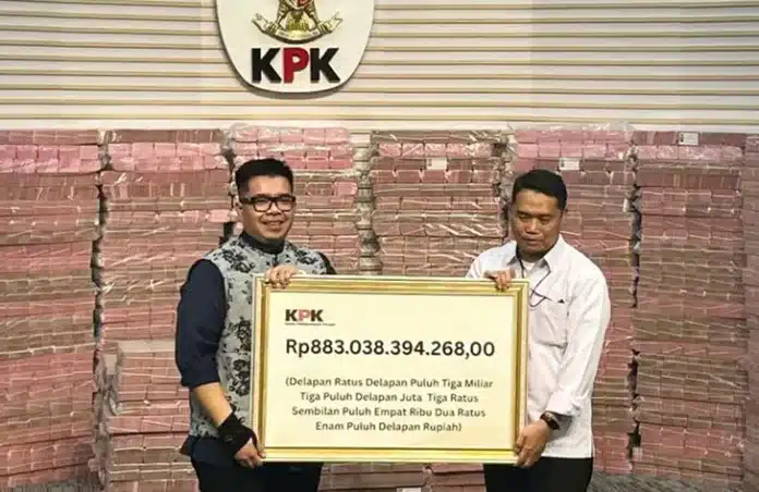 Dirut TASPEN Targetkan Kelolaan Kembali Tembus Rp100 Triliun Usai Terima Aset Rampasan KPK PT TASPEN (Persero) mengapresiasi langkah Komisi Pemberantasan Korupsi (KPK) yang menyerahkan barang rampasan negara berupa Unit Penyertaan Reksa Dana Insight Tunas Bangsa Balanced Fund 2 (I-Next G2) kepada perusahaan tersebut.