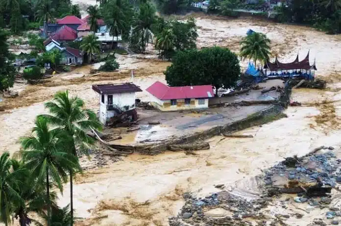 Badan Nasional Penanggulangan Bencana (BNPB) merilis perkembangan terbaru mengenai korban bencana banjir dan longsor yang melanda sejumlah provinsi di Sumatera.