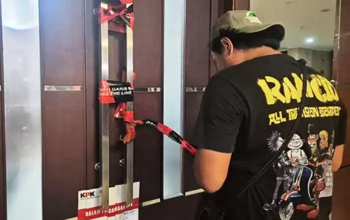 Komisi Pemberantasan Korupsi (KPK) kembali menggelar operasi tangkap tangan (OTT) di wilayah Kabupaten Bekasi, Jawa Barat.