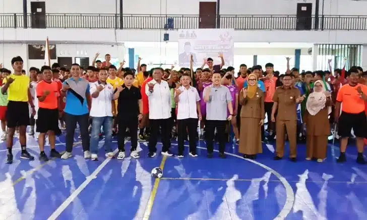 Turnamen ini diikuti oleh 18 kelompok pertandingan dan menjadi bagian dari upaya pembinaan atlet usia pelajar, khususnya cabang olahraga bola tangan, sebagai langkah awal menghadapi ajang Porprov Sumbar XVI mendatang.
