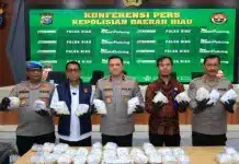 Polda Riau Gagalkan Penyelundupan 22,73 Kg Heroin Jaringan Internasional di Bengkalis Direktorat Reserse Narkoba (Ditresnarkoba) Polda Riau menggagalkan peredaran narkotika jenis heroin dalam jumlah besar yang diduga berasal dari jaringan internasional. (Foto: Polda Riau)