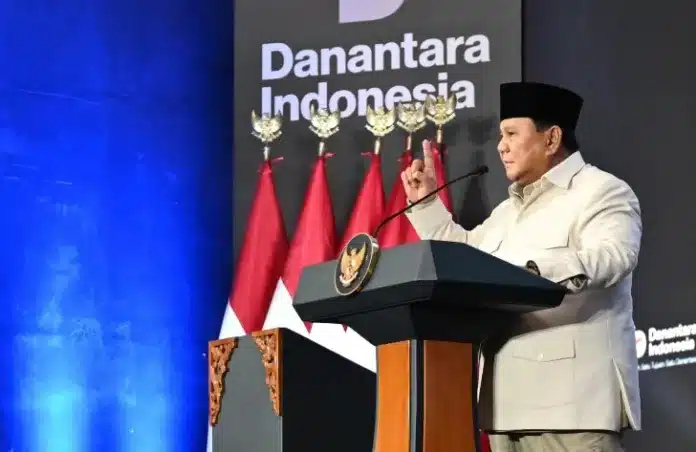 Prabowo Murka Soal Laporan Palsu: Jangan Main-main dengan Saya Presiden Prabowo Subianto memberikan peringatan keras kepada para pejabat dan jajarannya agar tidak lagi menyampaikan laporan palsu atau laporan yang dibuat hanya untuk menyenangkan pimpinan.