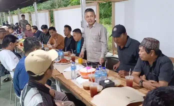 Silaturahmi Ramadhan PB Mahmuda, Erianto Dorong Kekompakan dan Solidaritas Anggota Pembina PB Mahmuda, Erianto, menggelar pertemuan silaturahmi yang dirangkai dengan kegiatan berbuka puasa bersama keluarga besar PB Mahmuda di salah satu rumah makan di Padang, Jumat (13/3/2026).