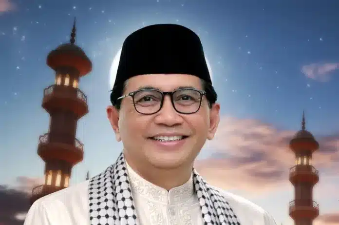 Vokal dan Tegas, Mastilizal Aye Dorong Perubahan Nyata di Padang Nama Mastilizal Aye kian menguat sebagai salah satu figur penting dalam dinamika pemerintahan Kota Padang. (Foto: Inyiak Zainil)