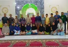 Warga Keluhkan Jalan Rusak, Erianto Siap Kawal Perbaikan di Gunung Sarik Anggota DPRD Kota Padang dari Daerah Pemilihan (Dapil) Padang III, Erianto, menggelar kegiatan reses masa sidang III tahun 2026 di Mushala Nurul Haq Syeik Ahmad Darwis, Kompleks Melati I, Kelurahan Gunung Sarik, Kecamatan Kuranji, Kota Padang, pada Minggu (3/5/2026) sore.