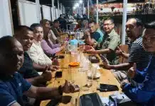 Syukuran Kemenangan MusKot, Zulhardi Z Latif Ajak Keluarga Besar PMI Tetap Kompak Dalam sambutannya, Zulhardi Z Latif menyampaikan rasa terima kasih kepada seluruh pengurus, relawan, TSR dan seluruh pihak yang kembali memberikan kepercayaan kepadanya untuk memimpin PMI Kota Padang lima tahun ke depan.