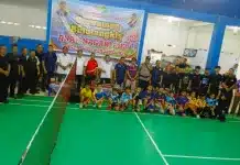 Anak Nagari Cup I Jadi Langkah Strategis Cetak Atlet Bulutangkis Masa Depan Kota Padang Turnamen Bulutangkis Anak Nagari Cup I Tingkat Kota Padang resmi bergulir setelah dibuka oleh Anggota DPRD Kota Padang, Iskandar, di ADT Badminton Hall, Kelurahan Sungai Sapih, Kecamatan Kuranji, Kota Padang, Sabtu (13/6/2026).