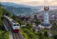 Mengubah Wajah Sumbar! Reaktivasi Jalur Kereta Api Masuk Roadmap PT KAI 2026-2030, Andre Rosiade Kawal Proyek Strategis Dalam roadmap transformasi PT Kereta Api Indonesia (KAI) periode 2026-2030, Sumatera Barat ditetapkan sebagai salah satu daerah prioritas pengembangan sektor perkeretaapian melalui program reaktivasi jalur kereta api dengan total panjang sekitar 248,5 kilometer. (Foto: Padang Ekspres)