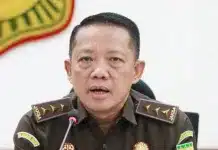 Jaga Integritas Penegakan Hukum, Febrie Adriansyah Resmi Mundur dari Jabatan Jampidsus Jaksa Agung ST Burhanuddin secara resmi menerima pengunduran diri Febrie Adriansyah dari jabatannya sebagai Jaksa Agung Muda Bidang Tindak Pidana Khusus (Jampidsus), Sabtu (11/7/2026).