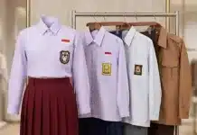 Program Seragam Sekolah Gratis Belum Terealisasi, Warga Kota Padang Pertanyakan Janji Progul Pemko Program unggulan (Progul) Pemerintah Kota Padang berupa pemberian seragam sekolah gratis bagi peserta didik baru hingga kini belum terealisasi, meskipun tahun ajaran baru 2026/2027 telah dimulai dan para siswa sudah mengikuti kegiatan belajar mengajar di sekolah masing-masing.