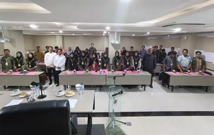 IMAPA Kota Padang Gelar Pelatihan Peningkatan Kapasitas Pemuda untuk Mencetak Agen Perubahan 1 Ikatan Mahasiswa Padang (IMAPA) Kota Padang menggelar kegiatan Peningkatan Kapasitas Pemuda di salah satu hotel di Kota Padang sebagai bentuk komitmen dalam meningkatkan kualitas sumber daya manusia serta memperkuat peran generasi muda sebagai motor penggerak pembangunan daerah.