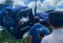 Tragedi KKN di Tanah Bumbu, Tabrakan Pikap dan Truk Tangki Tewaskan 7 Orang Kecelakaan lalu lintas tragis yang melibatkan sebuah mobil pikap pengangkut mahasiswa Kuliah Kerja Nyata (KKN) dan mobil tangki minyak terjadi di Jalan Alternatif Batulicin-Banjarbaru, tepatnya di Desa Gunung Raya, Kecamatan Mantewe, Kabupaten Tanah Bumbu, Kalimantan Selatan, Sabtu (1/8/2026) sekitar pukul 12.00 WITA.