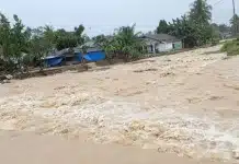 Banjir Kembali Lumpuhkan Kota Padang, Publik Tagih Solusi Nyata dan Penanganan Berkelanjutan Banjir juga melanda kawasan Daerah Aliran Sungai (DAS) Guo. Meluapnya debit air sungai menggenangi jalan penghubung serta permukiman warga kampung tangah.