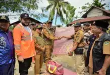 Mahyeldi Turun Langsung ke Lokasi Banjir, Pemprov Sumbar Kerahkan Alat Berat dan Bantuan Logistik Gubernur Sumatera Barat, Mahyeldi Ansharullah, bergerak cepat meninjau langsung lokasi terdampak banjir yang melanda sejumlah wilayah di Kota Padang, Selasa (4/8/2026).