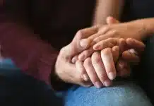 Kepala Biro PBJ Sumbar Akui Ada dalam Video, Mundur dari Jabatan tetapi Tetap Jalani Pemeriksaan Sekretaris Daerah Provinsi Sumatera Barat (Sekdaprov Sumbar), Arry Yuswandi, mengatakan pejabat yang bersangkutan telah dipanggil untuk menjalani klarifikasi. Dalam klarifikasi tersebut, pejabat yang saat ini menjabat sebagai Kepala Biro Pengadaan Barang dan Jasa (PBJ) Setda Provinsi Sumbar itu mengakui keberadaannya dalam rekaman yang beredar. (Foto: Ilustrasi)