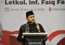 Pisah Sambut Dandim 0312/Padang, Irwan Basir Apresiasi Pengabdian Ferry dan Sambut Faiq Fahmi Ia juga menyambut kehadiran Letkol Inf. Faiq Fahmi sebagai Dandim 0312/Padang yang baru. Irwan Basir mengajak seluruh elemen masyarakat memberikan dukungan serta membangun komunikasi dan sinergi dalam menjalankan tugas.