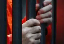 Kasus Sabu “Ambon” Bergulir, Polisi Amankan Ayahnya dan Sita 153 Gram di Pantai Labu Penyidik mengamankan seorang pria berinisial AH (41) dan menyita narkotika jenis sabu dengan berat bruto mencapai 153 gram di Desa Paluh Sibaji, Kecamatan Pantai Labu, Kabupaten Deli Serdang, Sumatera Utara. (Foto: Ilustrasi)