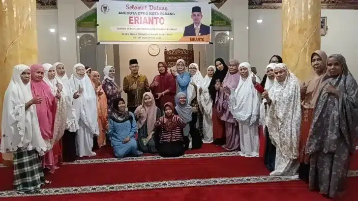 Reses Erianto di Masjid Al Hidayah, Warga Usulkan Perbaikan Jembatan dan Kanopi Parkir 1 Anggota DPRD Kota Padang dari Daerah Pemilihan (Dapil) Padang II, Kecamatan Kuranji, Erianto, melaksanakan kegiatan reses masa sidang I Tahun 2026-2027 di Masjid Al Hidayah, Jalan Tunggang, Kelurahan Pasar Ambacang, Kecamatan Kuranji, Kota Padang, Kamis (3/9/2026).