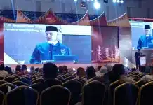 264 Desa/Kelurahan Siaga TBC, Mahyeldi: Target Harus Jauh Lebih Besar Gubernur Sumatera Barat Mahyeldi Ansharullah mendorong percepatan penanggulangan tuberkulosis (TBC) melalui penguatan peran nagari, desa, dan kelurahan sebagai ujung tombak penemuan serta pencegahan kasus di tengah masyarakat.