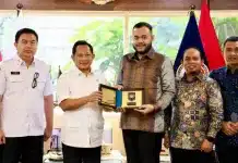 Mendagri Tito Karnavian Dukung Langkah Padang Pulihkan Pascabencana, Normalisasi Sungai Didorong Menyeluruh Menteri Dalam Negeri (Mendagri) Tito Karnavian mendukung langkah Pemerintah Kota (Pemko) Padang dalam mempercepat program rehabilitasi dan rekonstruksi (rehab-rekon) pascabencana banjir yang melanda sejumlah wilayah di Kota Padang.