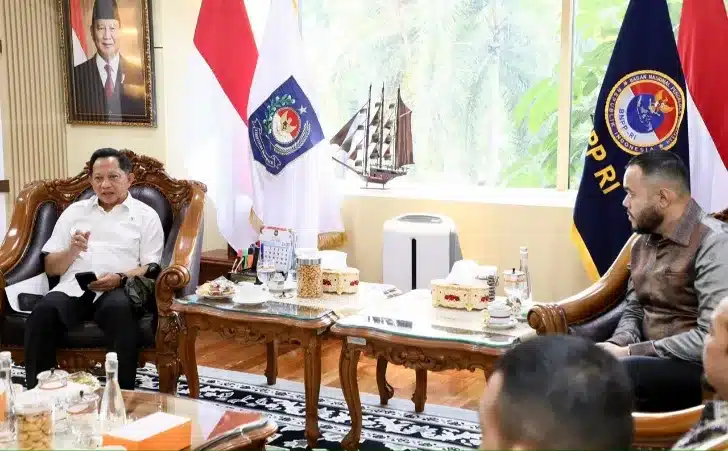 Dukungan tersebut disampaikan Tito Karnavian saat menerima kunjungan Wali Kota Padang Fadly Amran bersama jajaran Forum Koordinasi Pimpinan Daerah (Forkopimda) Kota Padang di ruang kerja Mendagri, Jakarta, Rabu (23/9/2026).