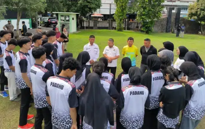 Kontingen Taekwondo Indonesia (TI) Kota Padang resmi dilepas untuk mengikuti Pekan Olahraga Provinsi (Porprov) Sumatera Barat XVI Tahun 2026.