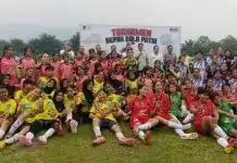 Rustam Efendi Puji Langkah KONI Padang, Turnamen U-16 Jadi Panggung Talenta Sepakbola Putri Ketua Asosiasi Sepakbola Putri Sumatera Barat (Sumbar), Rustam Efendi, mengapresiasi pelaksanaan Turnamen Sepakbola Putri U-16 Piala Wali Kota Padang 2026 yang diselenggarakan Komite Olahraga Nasional Indonesia (KONI) Kota Padang di Lapangan Kompak FC, Anak Aia, Kelurahan Batipuh Panjang, Kecamatan Koto Tangah, Kota Padang.